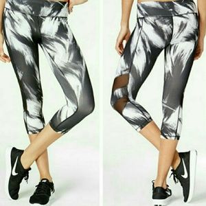 New stylish mesh yoga workout leggings -  pockets